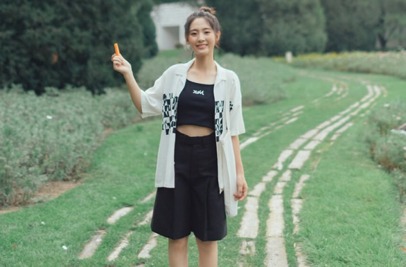 邢菲个人资料多高(简介，年龄，三围，图片)