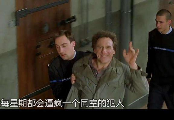 推荐几部笑到肚子疼的电影（综合15部爆笑电影）