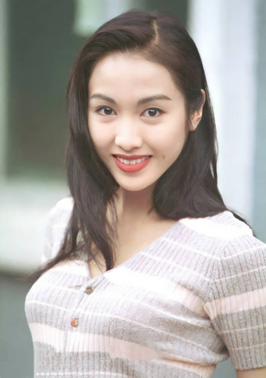 香港公认最美的女明星第一名(附年轻时美照)