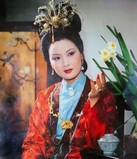 王熙凤是一个性格怎么样的人(王熙凤的性格特点总结)