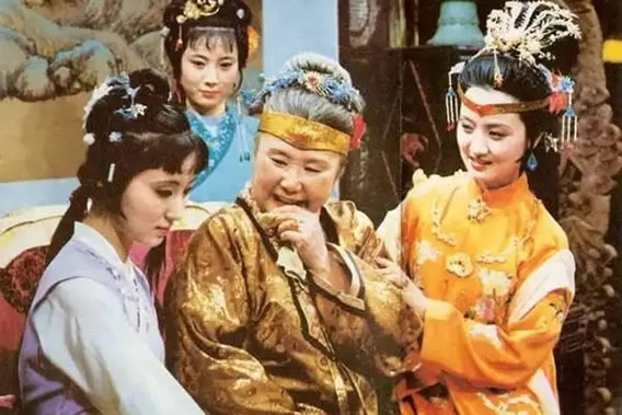 王熙凤是一个性格怎么样的人(王熙凤的性格特点总结)