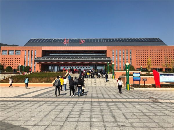 长沙到韶山旅游包车租车攻略(韶山旅游包车必读)