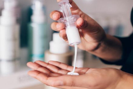 身体乳怎么用才正确?秋季用身体乳的注意事项